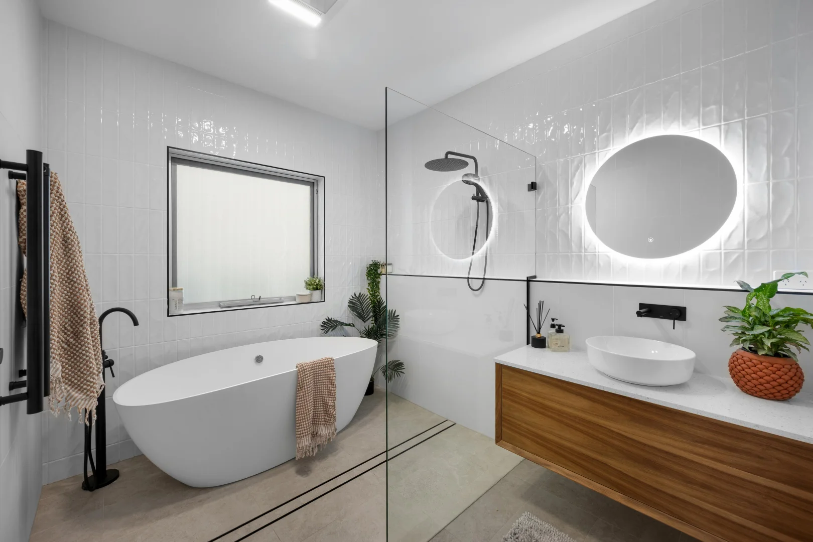 Additional image 12 of 5 Northcliffe Drive, Lake Heights NSW 2502