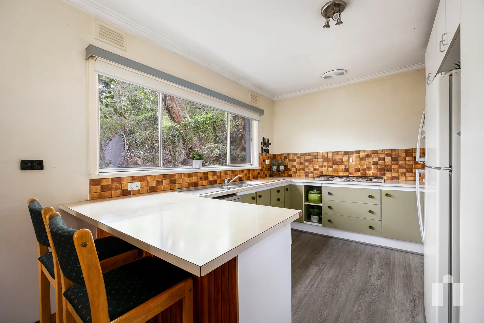 Additional image 8 of 23 St Helena Road, Greensborough VIC 3088