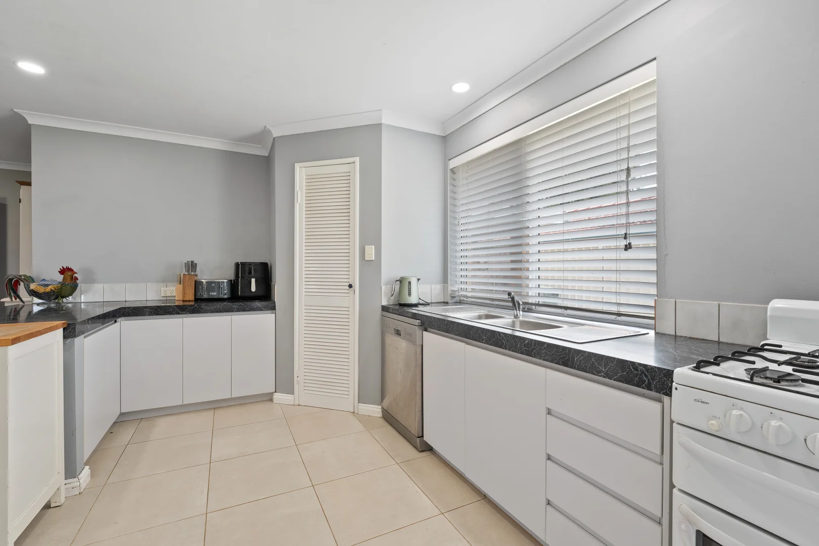 Additional image 10 of 19 Torbay Mews, Warnbro WA 6169