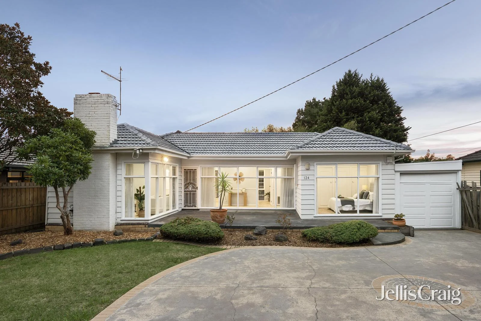 124 Wantirna Road, Ringwood VIC 3134