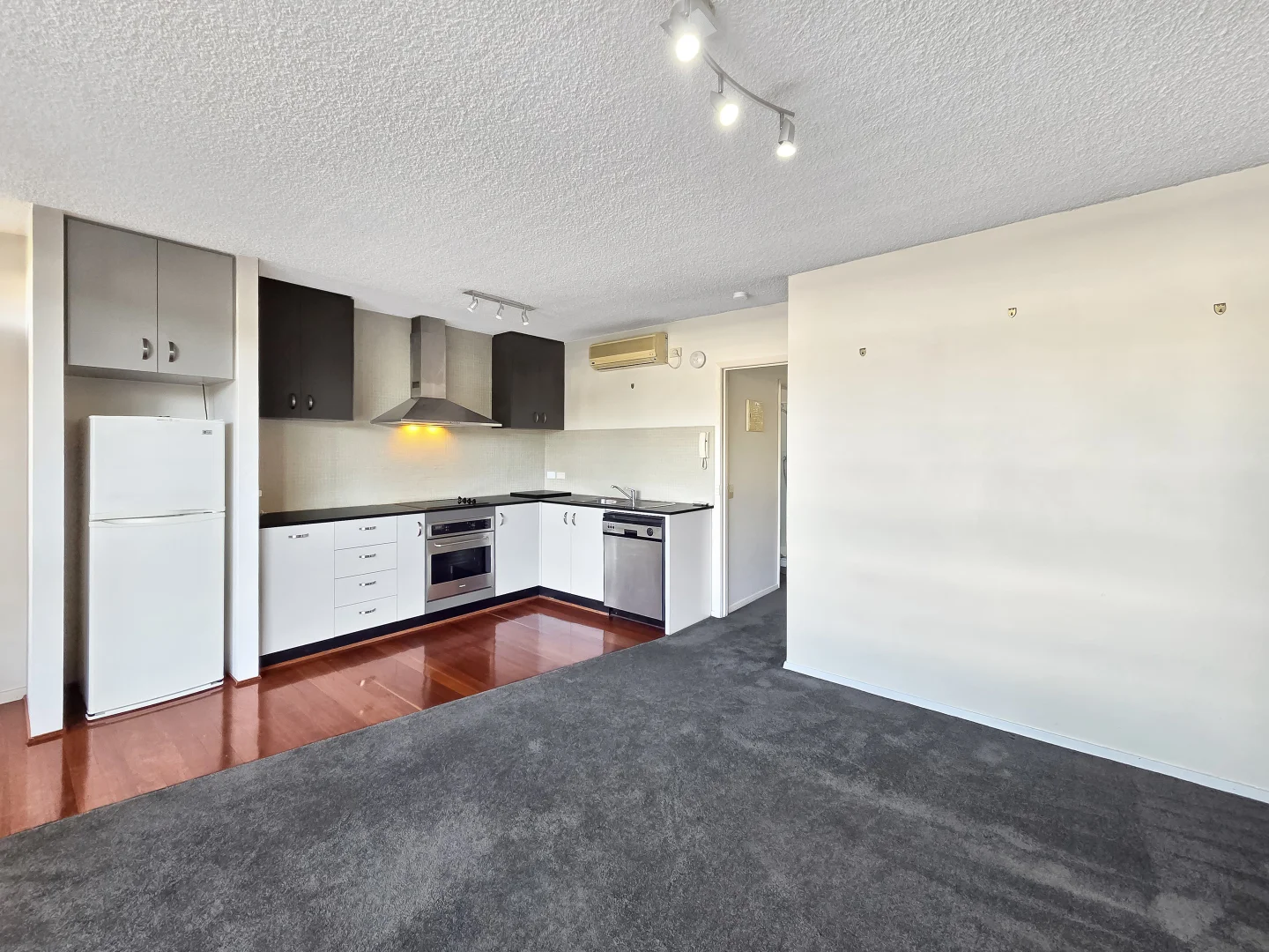 Additional image 5 of 4/10 Fitzroy Street, Geelong VIC 3220