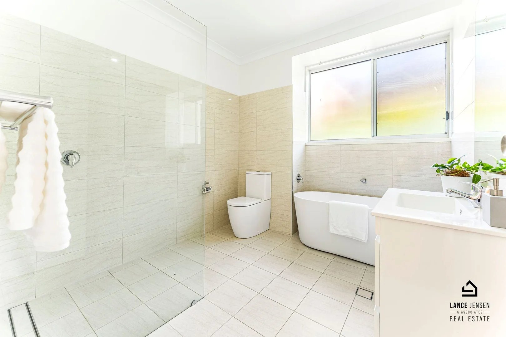 Additional image 19 of 6 Dale Close, Jewells NSW 2280