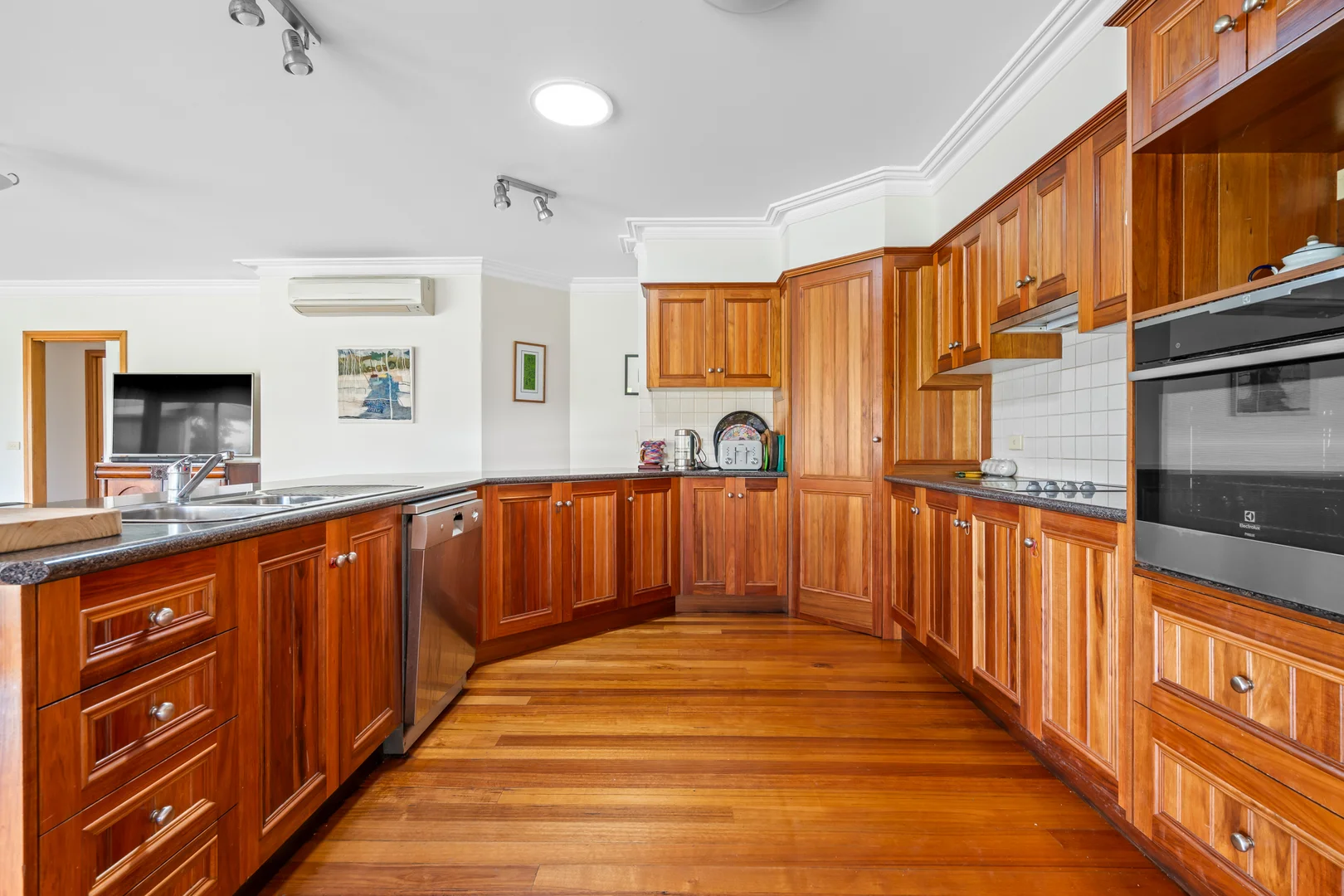 Additional image 12 of 14 Mckenzies Road, Bushfield VIC 3281