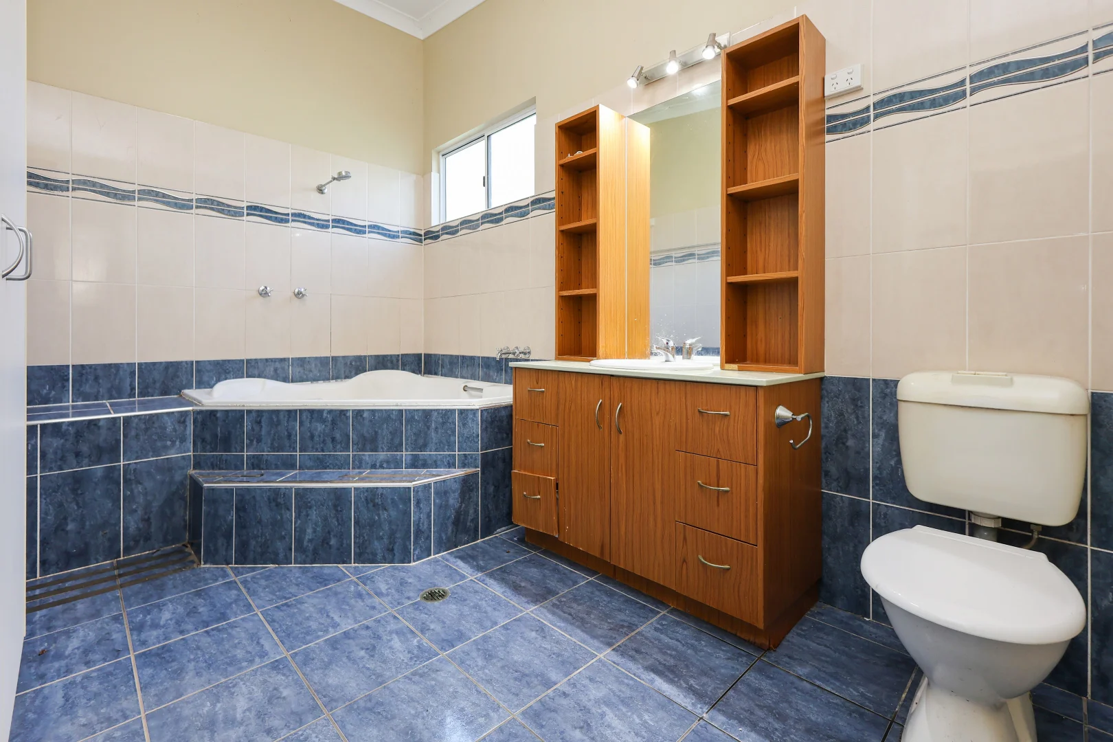 Additional image 12 of 15 Seymour St, Cloncurry QLD 4824