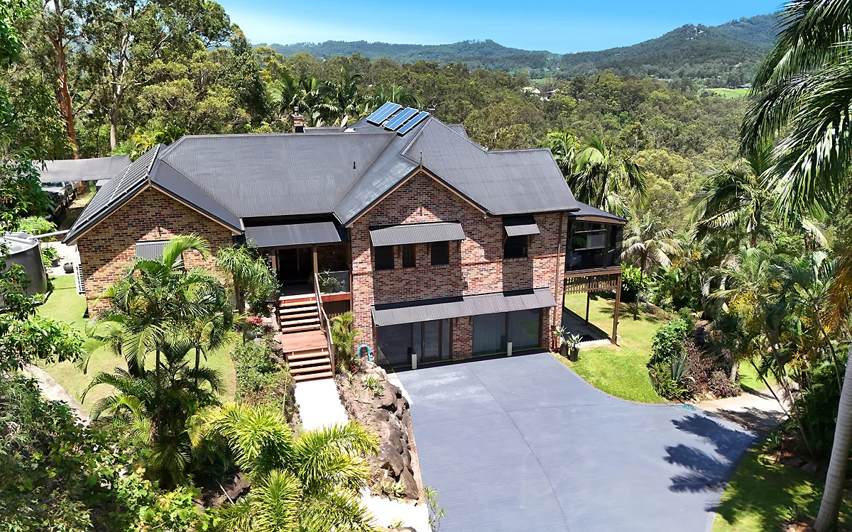 52 Parkway Drive, Advancetown QLD 4211