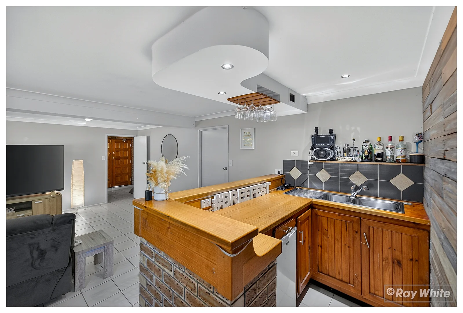 Additional image 19 of 265 Carpenter Street, Frenchville QLD 4701