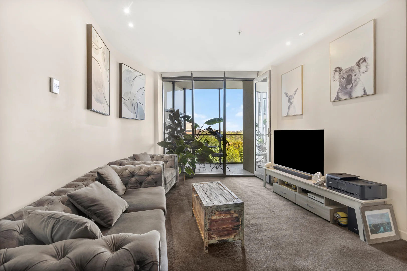 Additional image 2 of 520/55 Queens Road, Melbourne VIC 3004