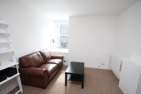 Stirling Street, City Centre, Aberdeen AB11, Studio to rent