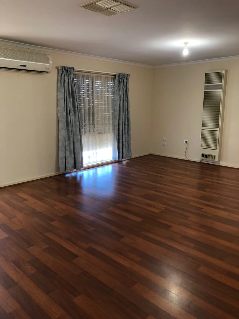 Additional image 8 of 45 Burgoyne St, Roxby Downs SA 5725