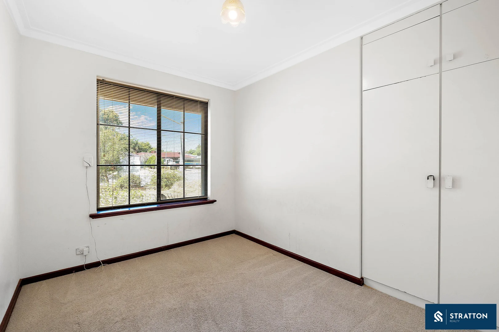 Additional image 29 of 16 Merlin Close, Camillo WA 6111