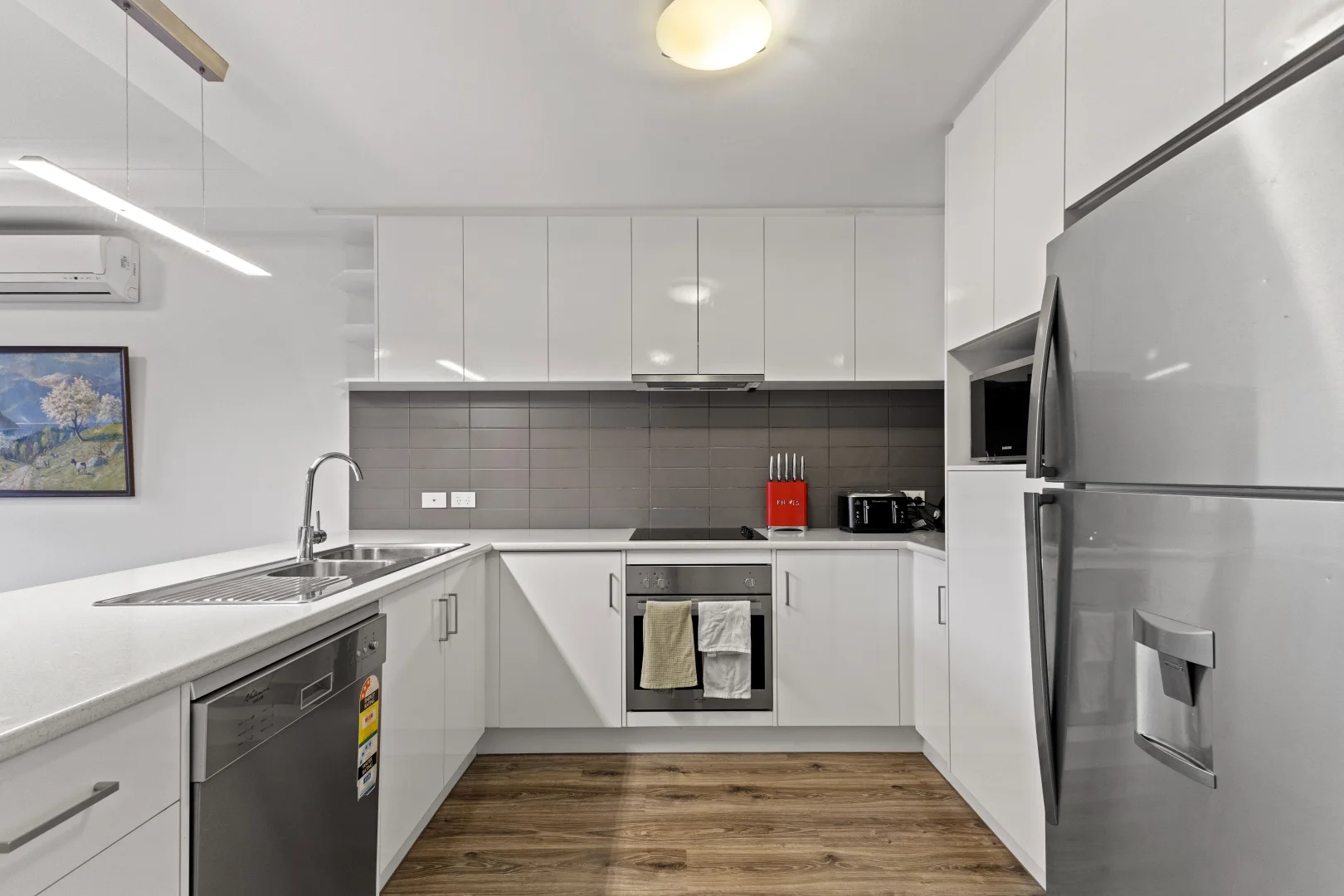 Additional image 2 of 4/808 Port Road, Woodville South SA 5011