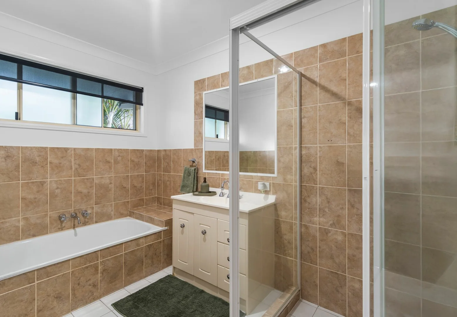 Additional image 20 of 60 Armstrong Way, Highland Park QLD 4211