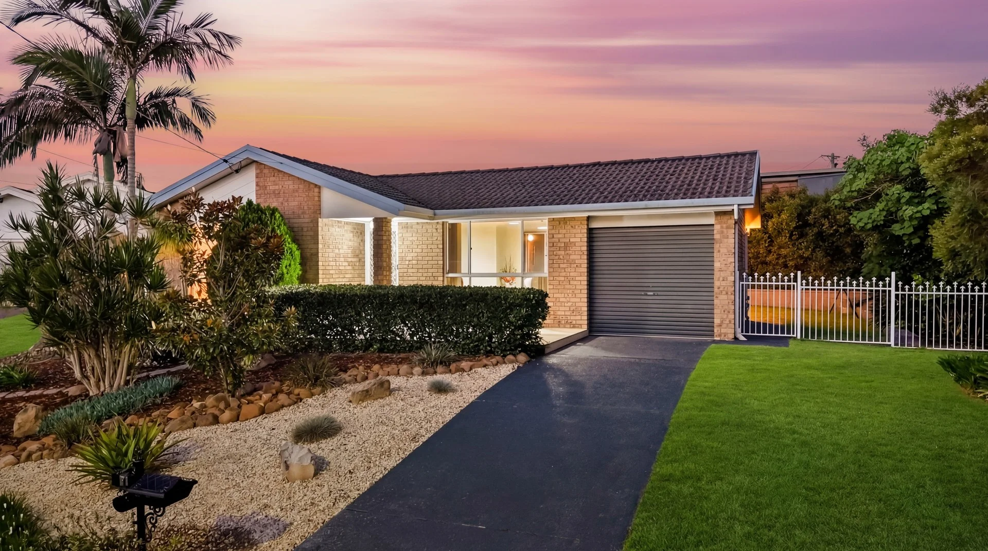 11 Charlotte Close, Bateau Bay NSW 2261