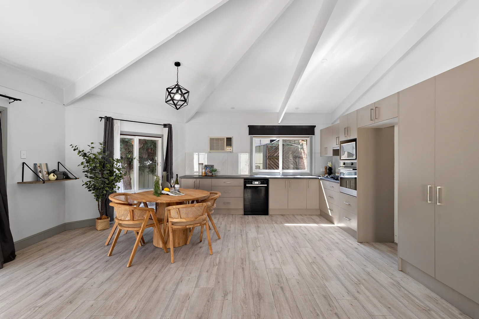 Additional image 3 of 30 St Fagans Parade, Rutherford NSW 2320