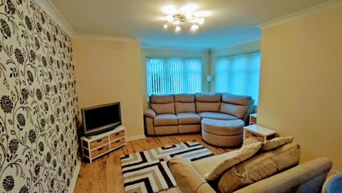 Grandholm Crescent, Grandholm, Aberdeen AB22