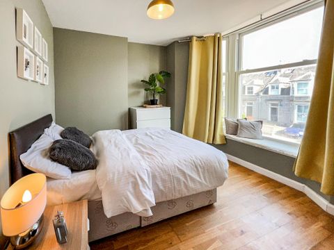 Beechgrove Terrace, Aberdeen AB15