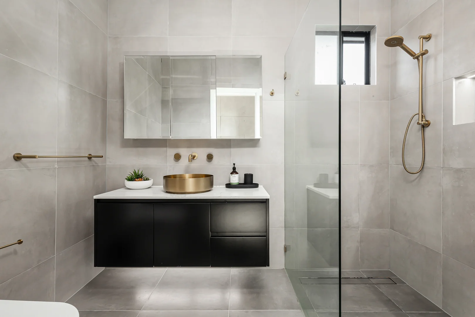 Additional image 12 of 71 Sandra Street, Woodpark NSW 2164