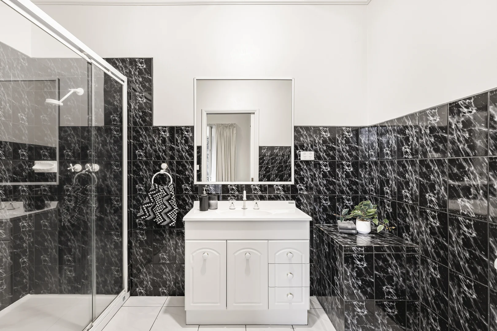 Additional image 10 of 1/5 Bellara Street, Doncaster VIC 3108