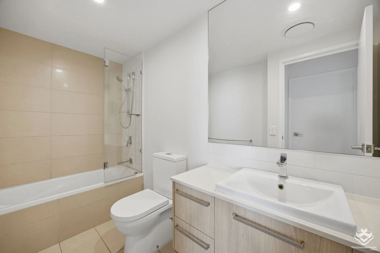 Additional image 8 of ID:21165928/1-25 Parnell Boulevard, Robina QLD 4226