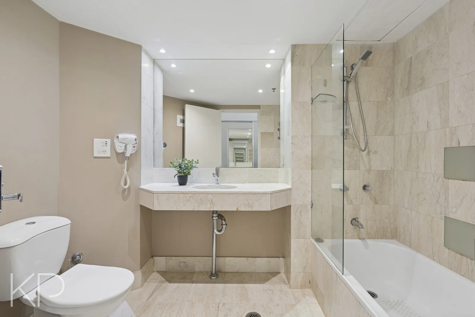 Additional image 3 of 511/22 View Avenue, Surfers Paradise QLD 4217