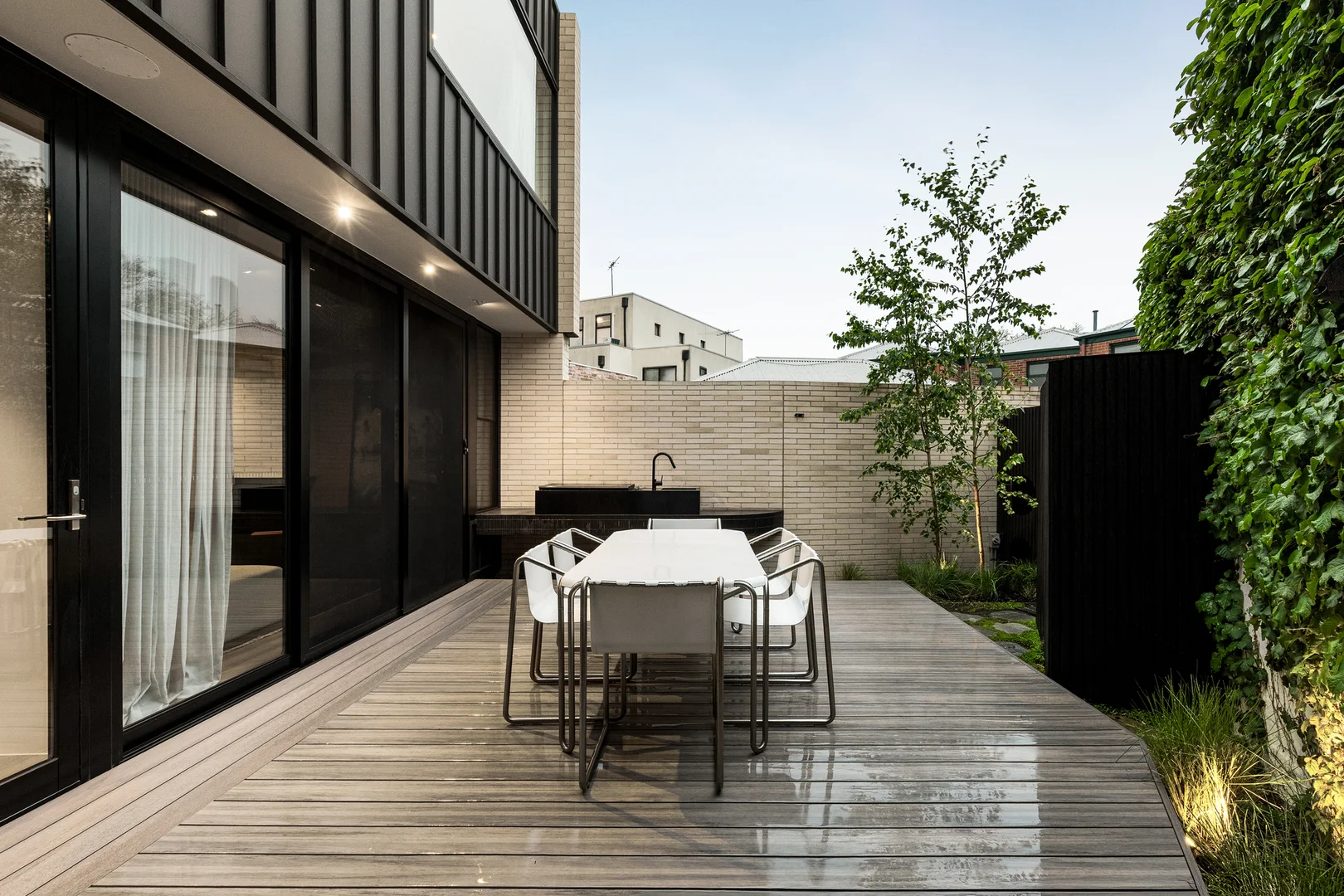 Additional image 10 of 96-98 Napier Street, South Melbourne VIC 3205