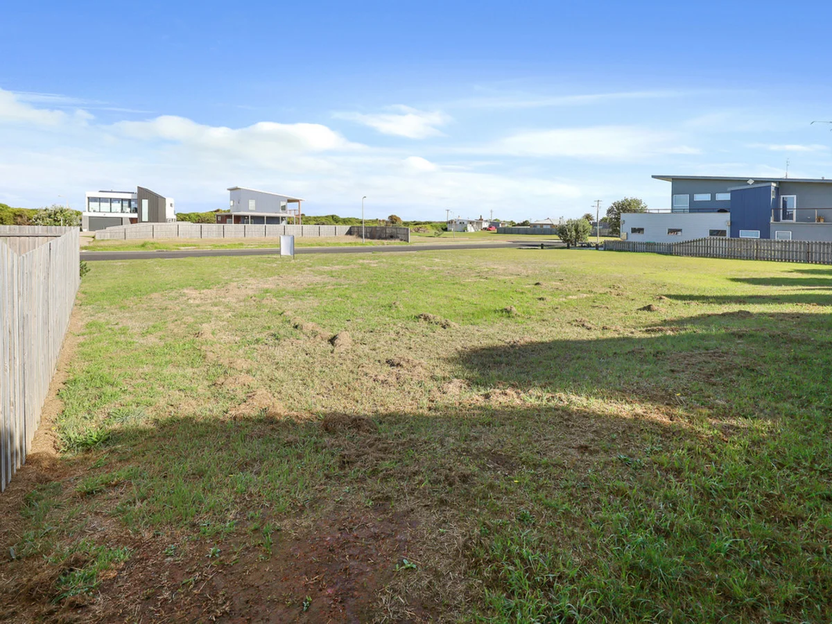 Additional image 4 of 7 Loch Ard Street, Peterborough VIC 3270