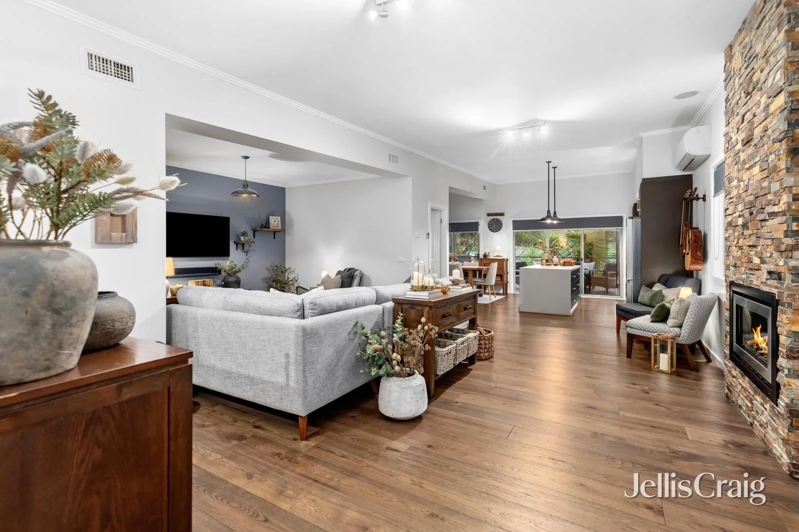 Additional image 2 of 834a Chisholm Street, Black Hill VIC 3350