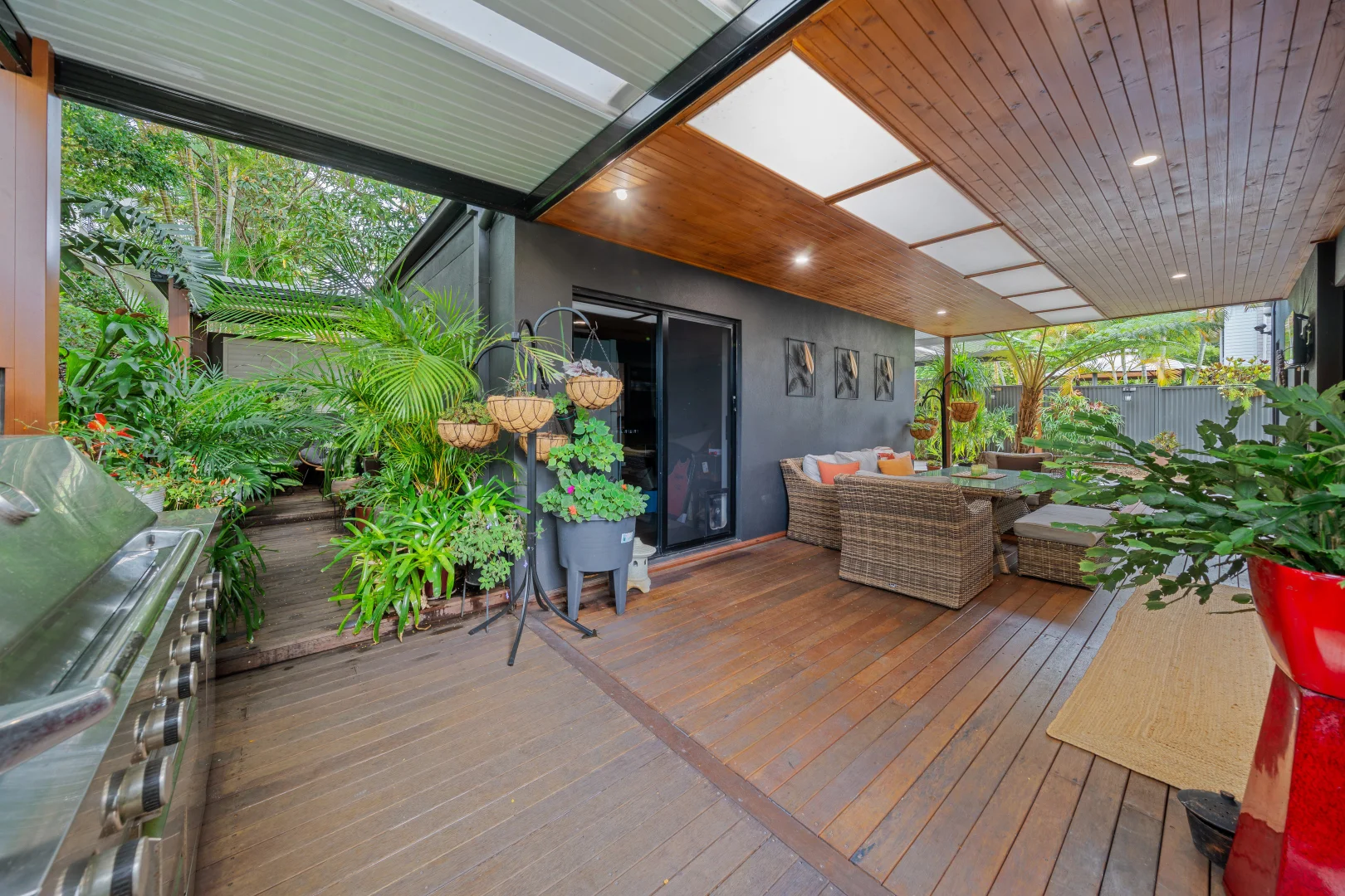 Additional image 7 of 2/13 Wynflo Street, Labrador QLD 4215