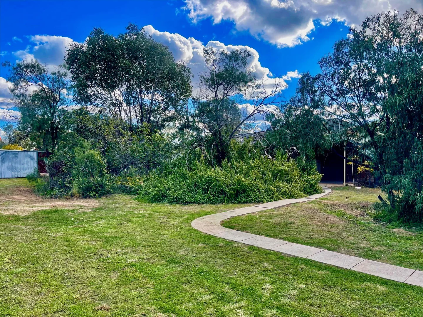 Additional image 6 of 2 Red Robin Street, Lightning Ridge NSW 2834