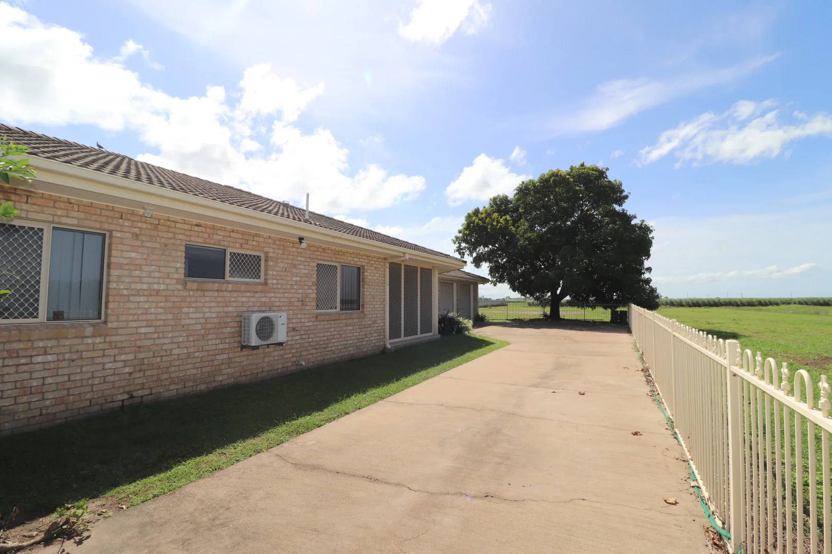 Additional image 28 of 32 Gainsborough Drive, Ayr QLD 4807