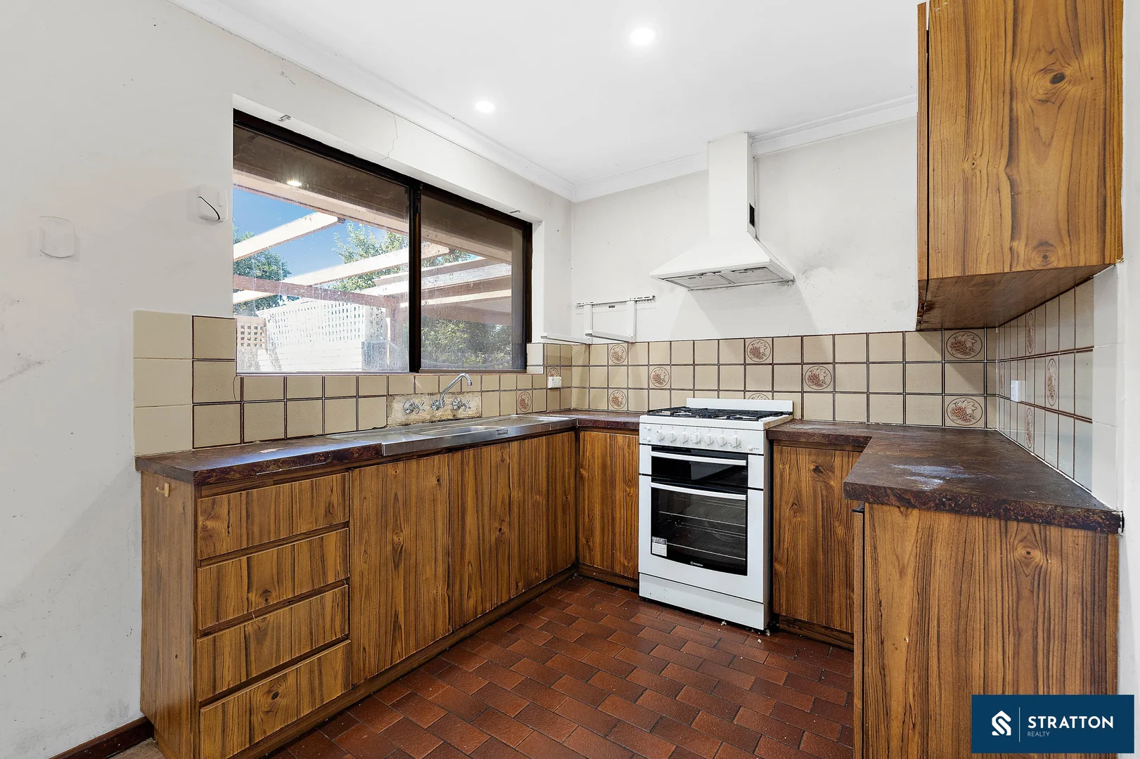 Additional image 15 of 16 Merlin Close, Camillo WA 6111