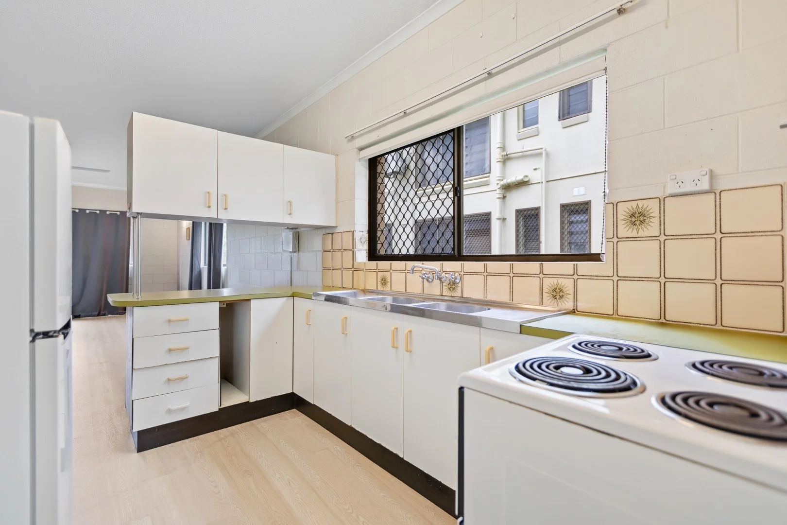 Additional image 11 of 45-51 Martyn Street, Parramatta Park QLD 4870