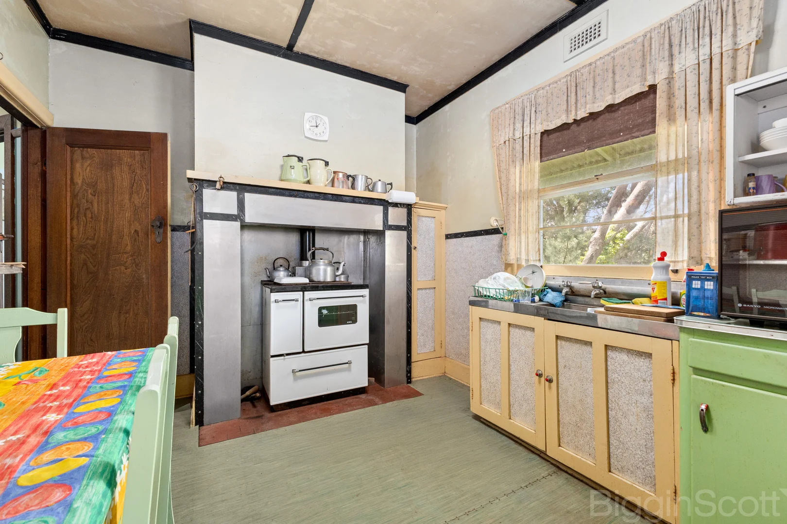 Additional image 10 of 21 - 23 Leggatt Street, Daylesford VIC 3460