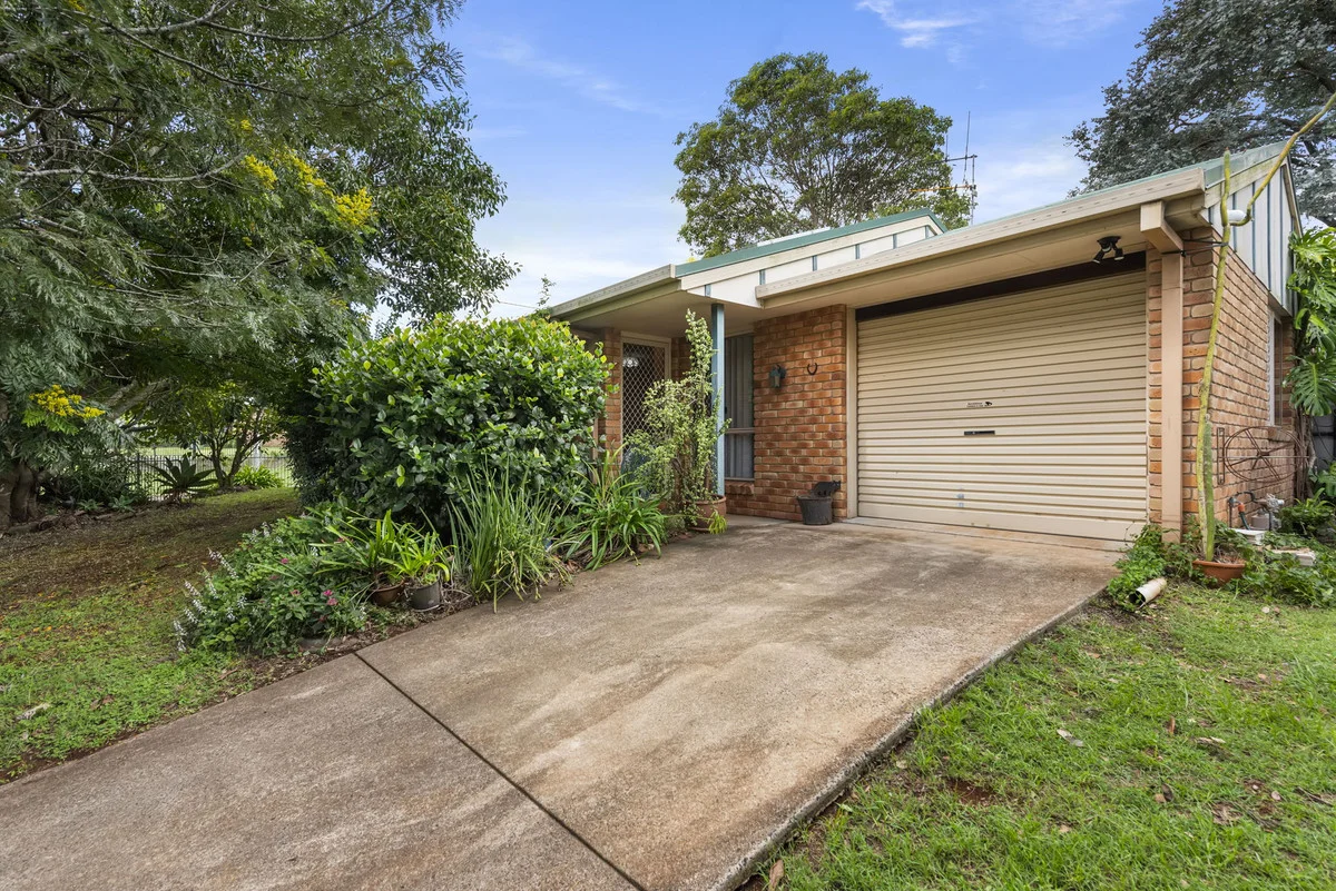 6 Kurrajong Street, Newtown QLD 4350