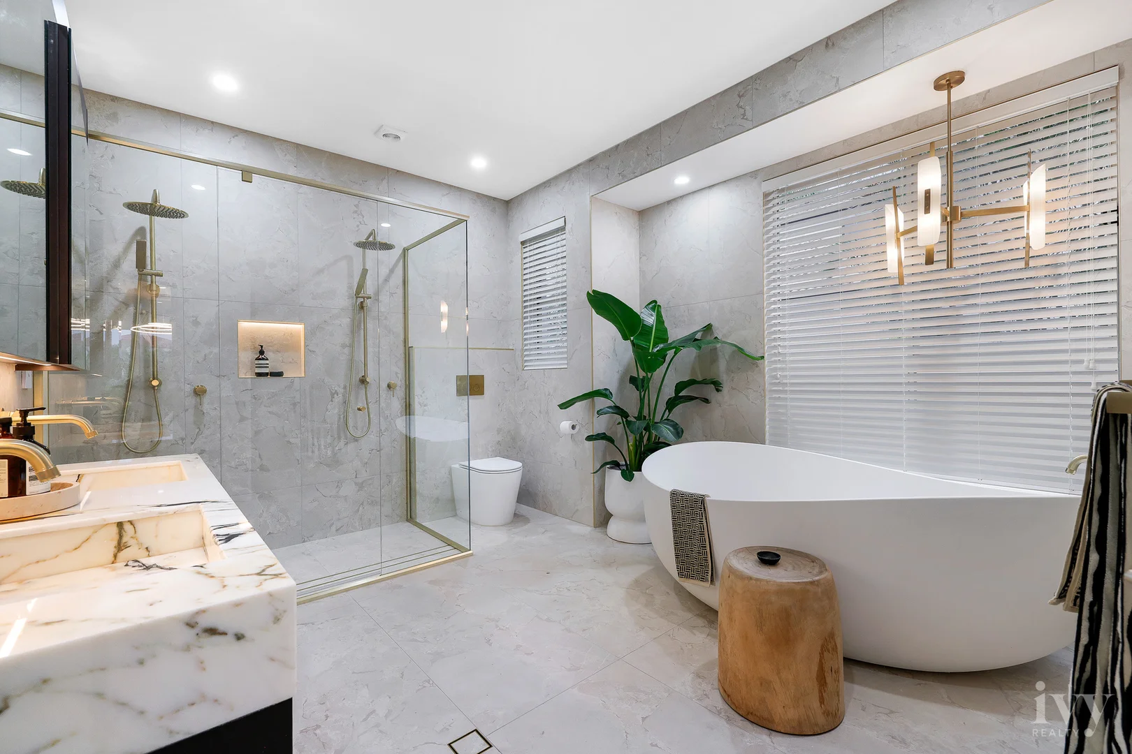 Additional image 20 of 94 Edinburgh Road, Benowa Waters QLD 4217