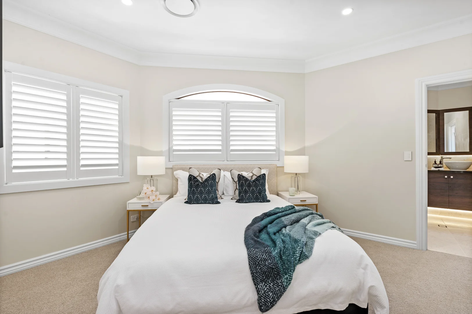 Additional image 25 of 15 Westminster Court, Sovereign Islands QLD 4216