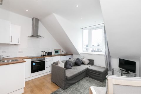 Granton Place, City Centre, Aberdeen AB10