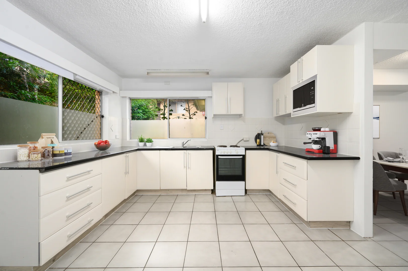 Additional image 4 of 4/161 Muir Street, Labrador QLD 4215