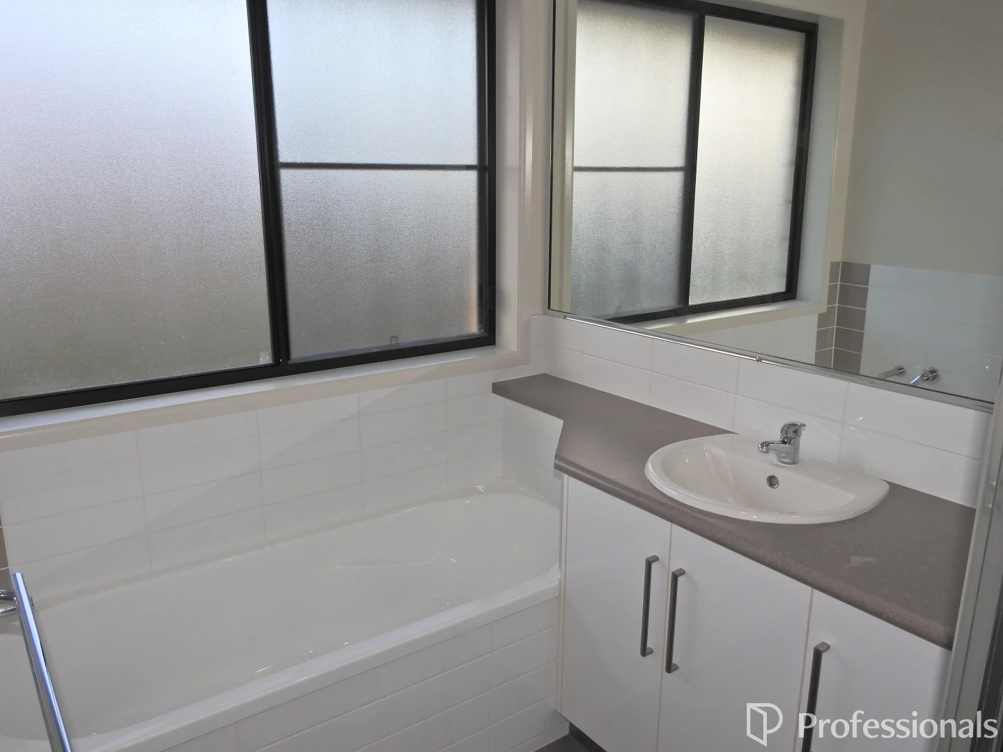 Additional image 19 of 1 & 2/24 Macartney Drive, Marian QLD 4753