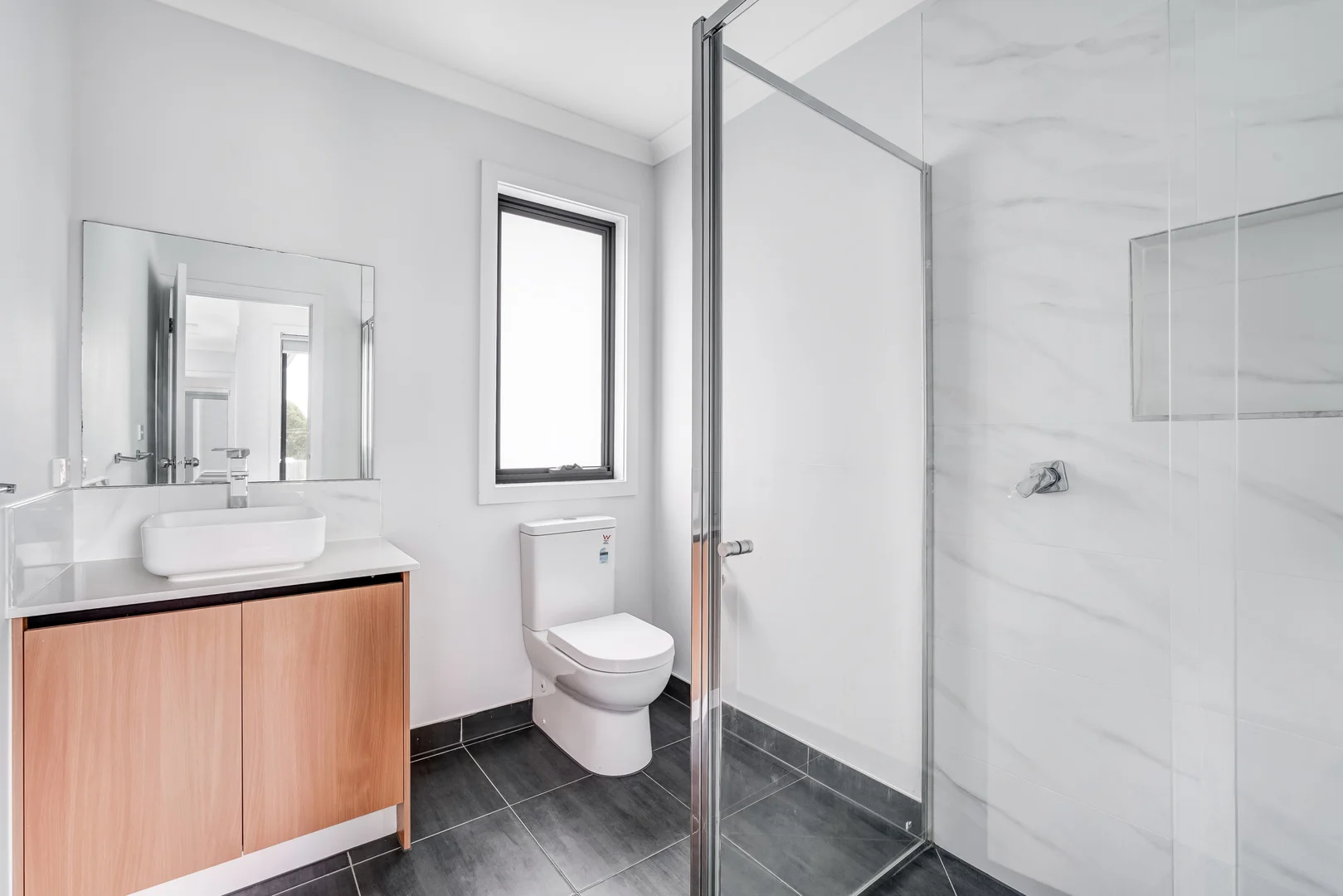 Additional image 7 of 2/3 Dumbarton Street, Reservoir VIC 3073