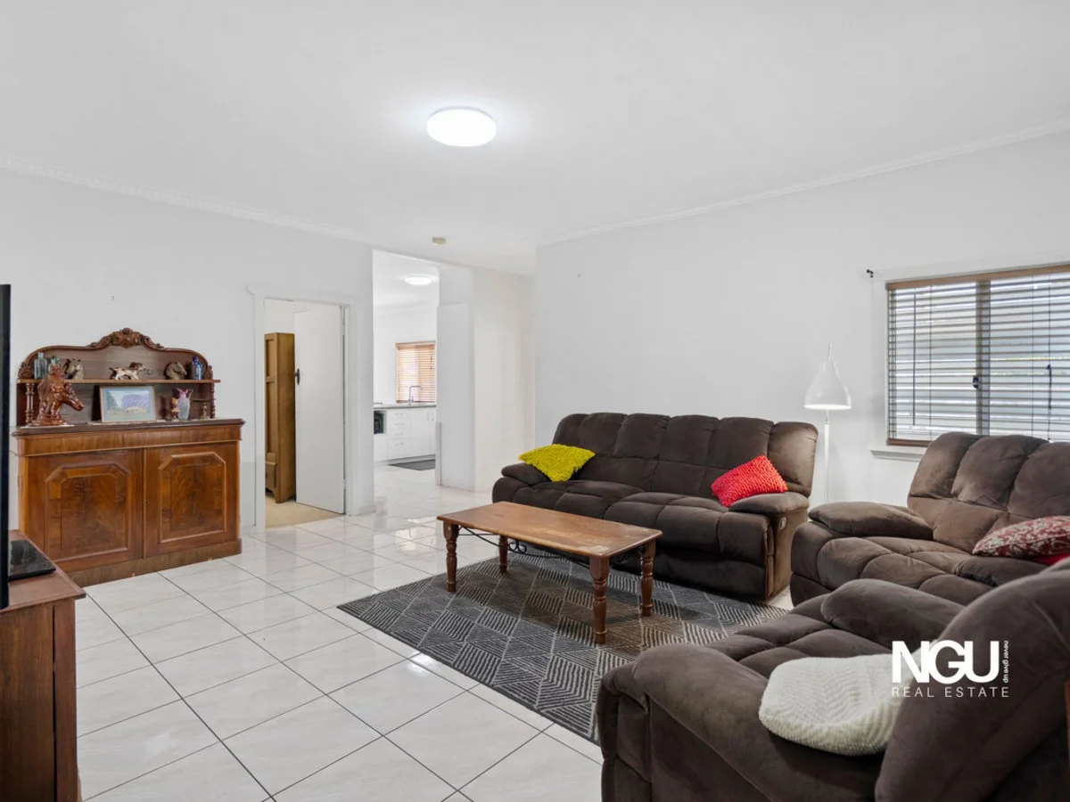 Additional image 8 of 54 Stafford Street, Silkstone QLD 4304