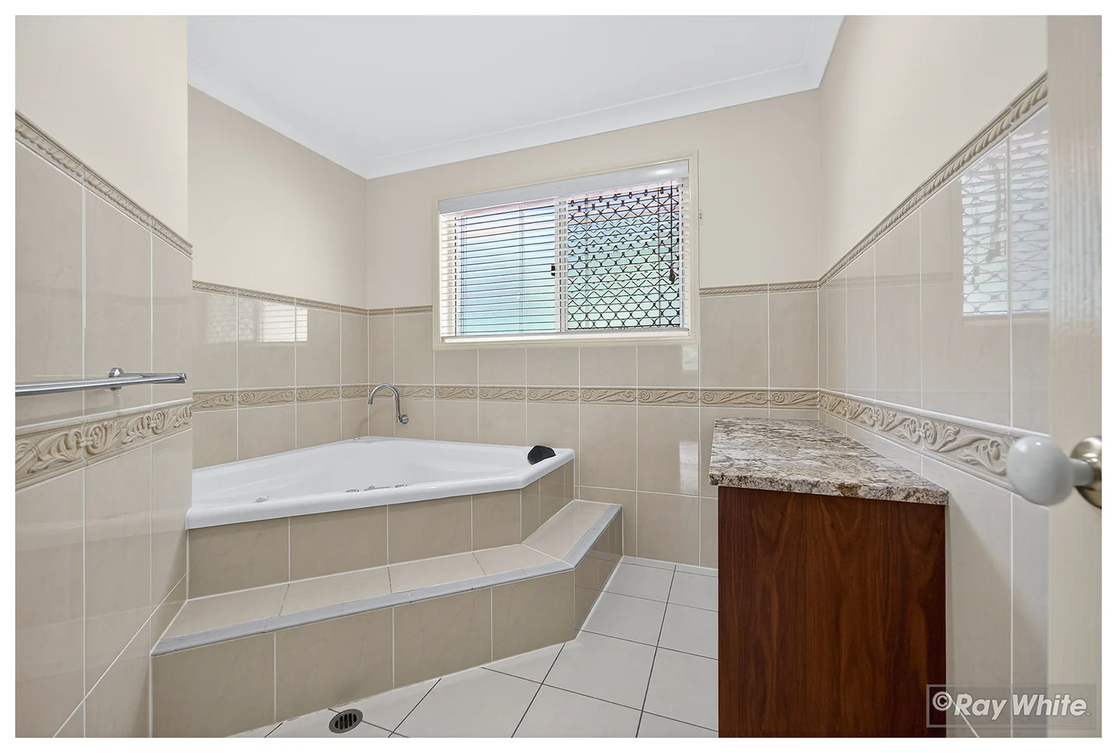 Additional image 20 of 32 Beaumont Drive, Frenchville QLD 4701