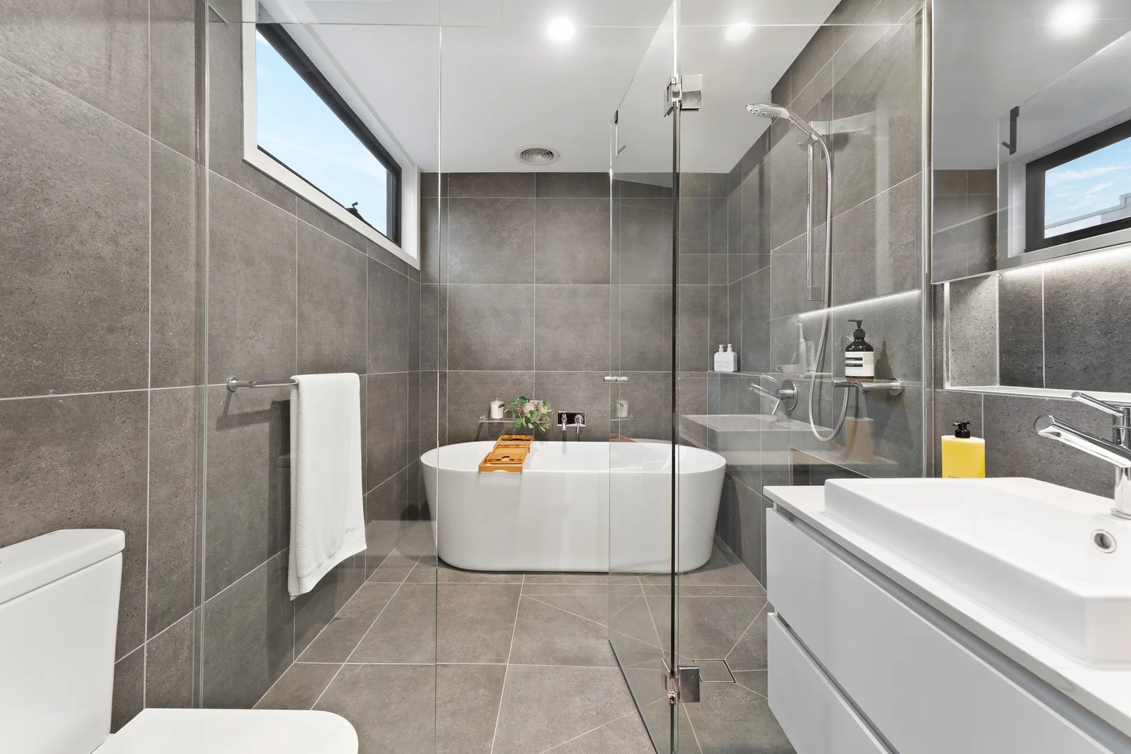 Additional image 6 of 4/107 Wood Street, Templestowe VIC 3106