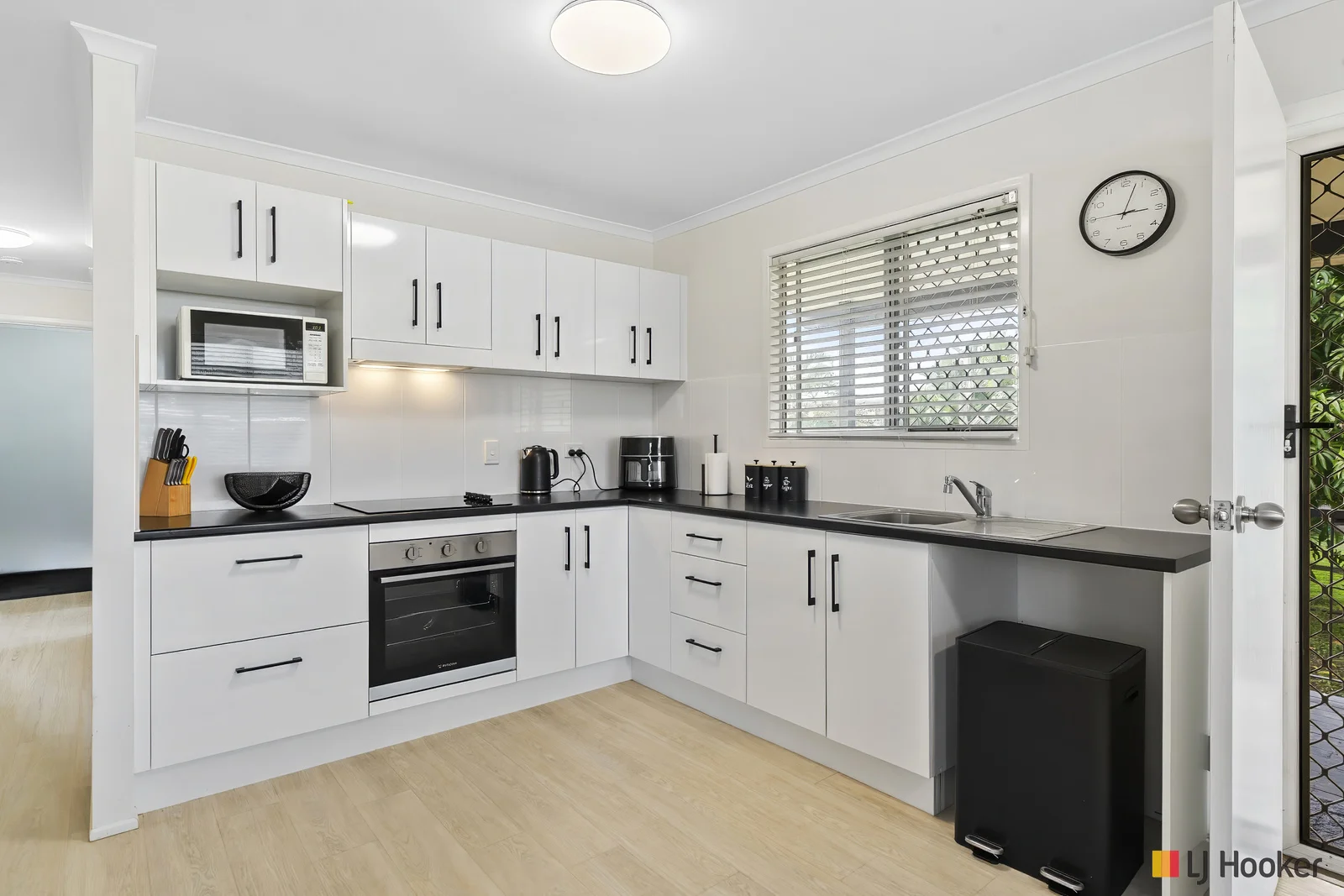 Additional image 4 of 319 Pain Street, Koongal QLD 4701