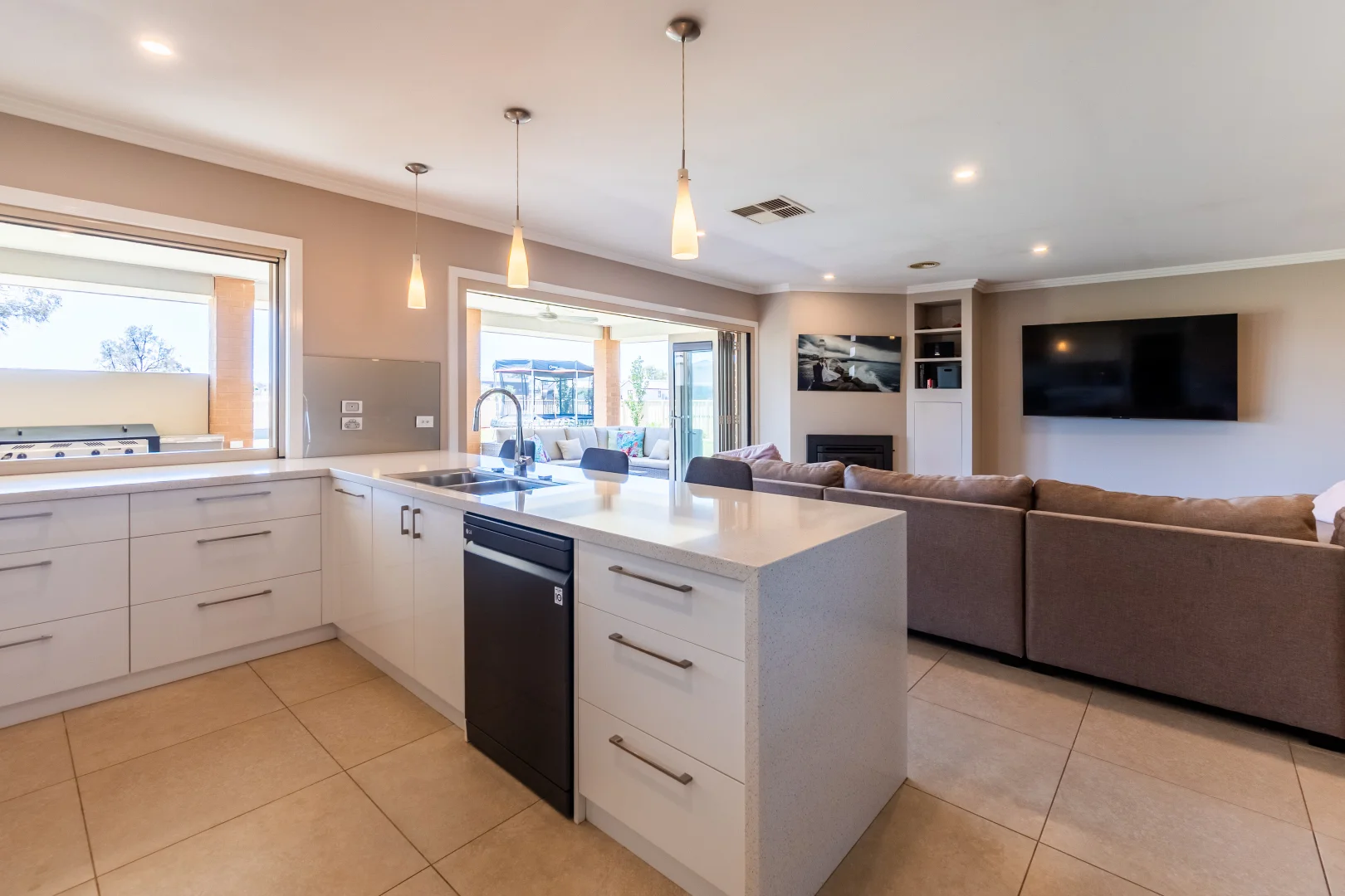 Additional image 9 of 9 Evatt Street, Temora NSW 2666