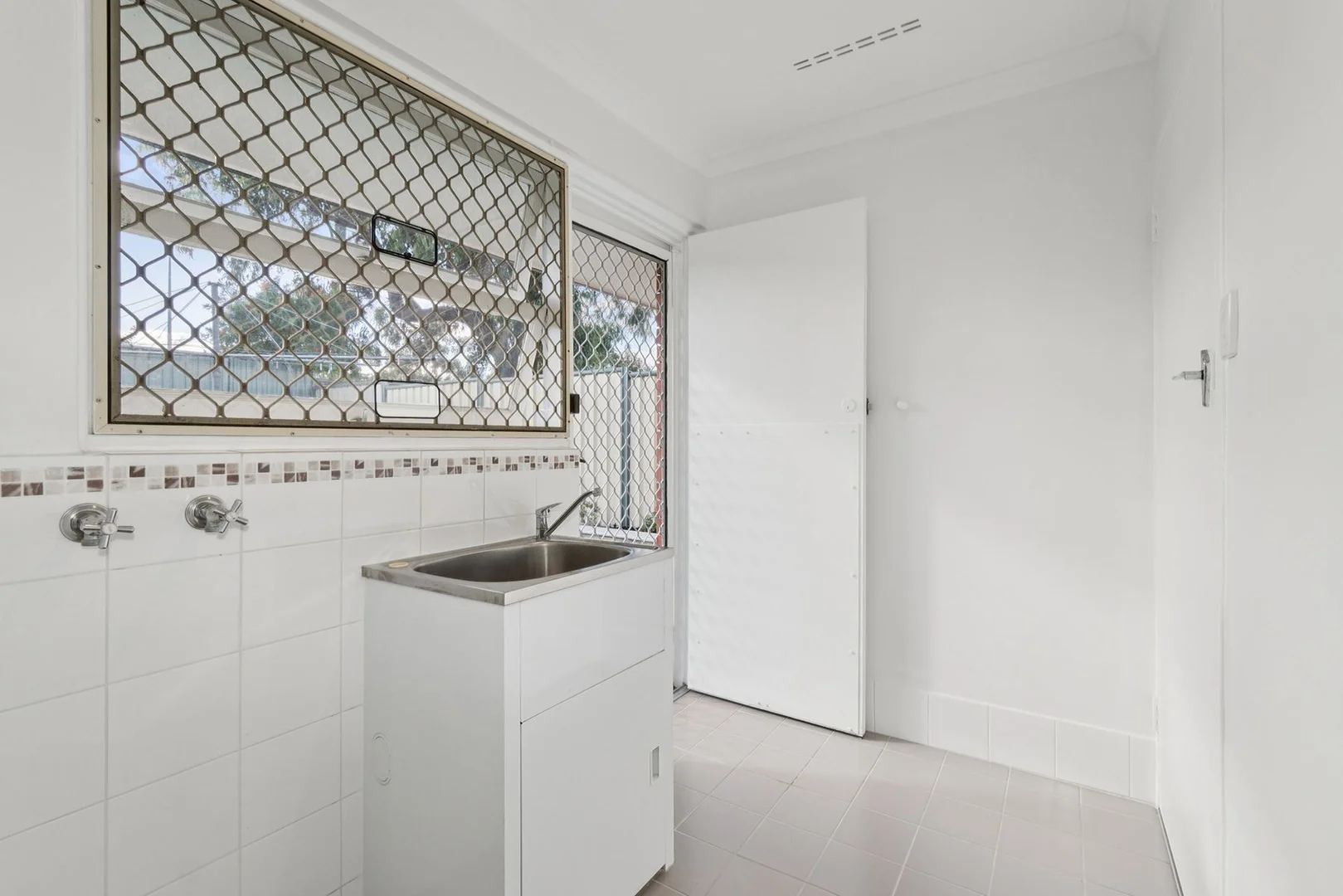 Additional image 18 of 15 Sharon Drive, Carine WA 6020