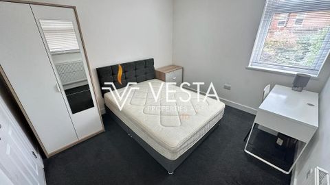 Room 3, Clara Street, Coventry CV2, Room to rent