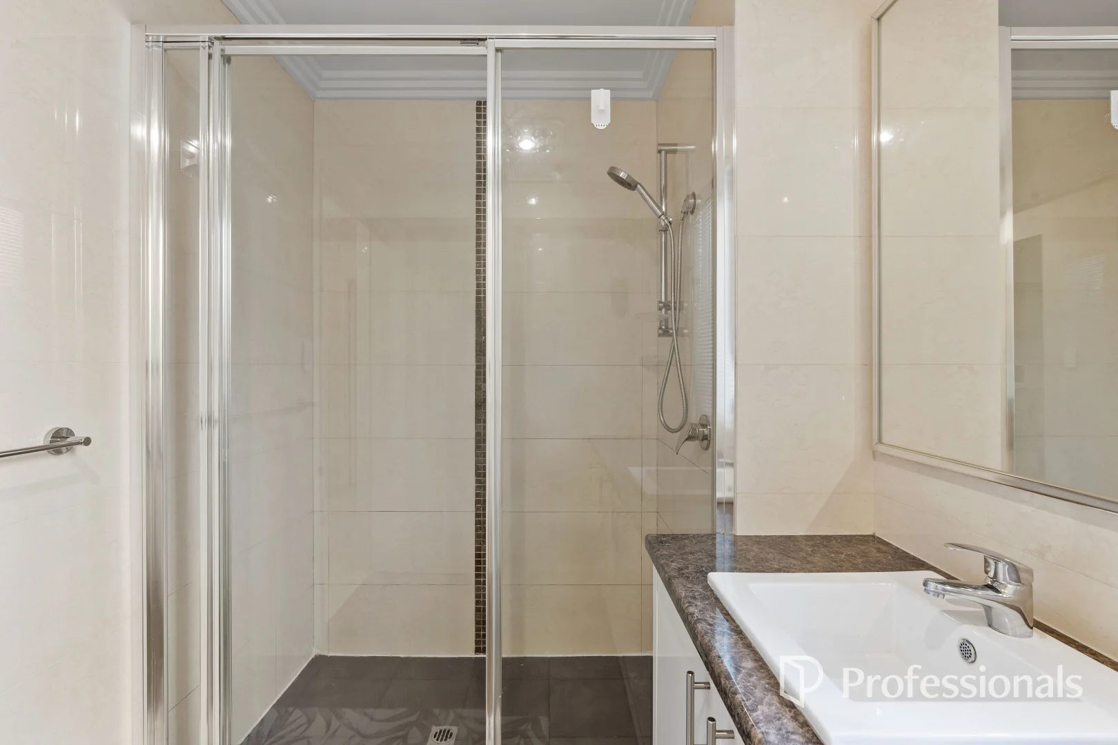 Additional image 14 of 2/33 Ganfield Way, Balga WA 6061