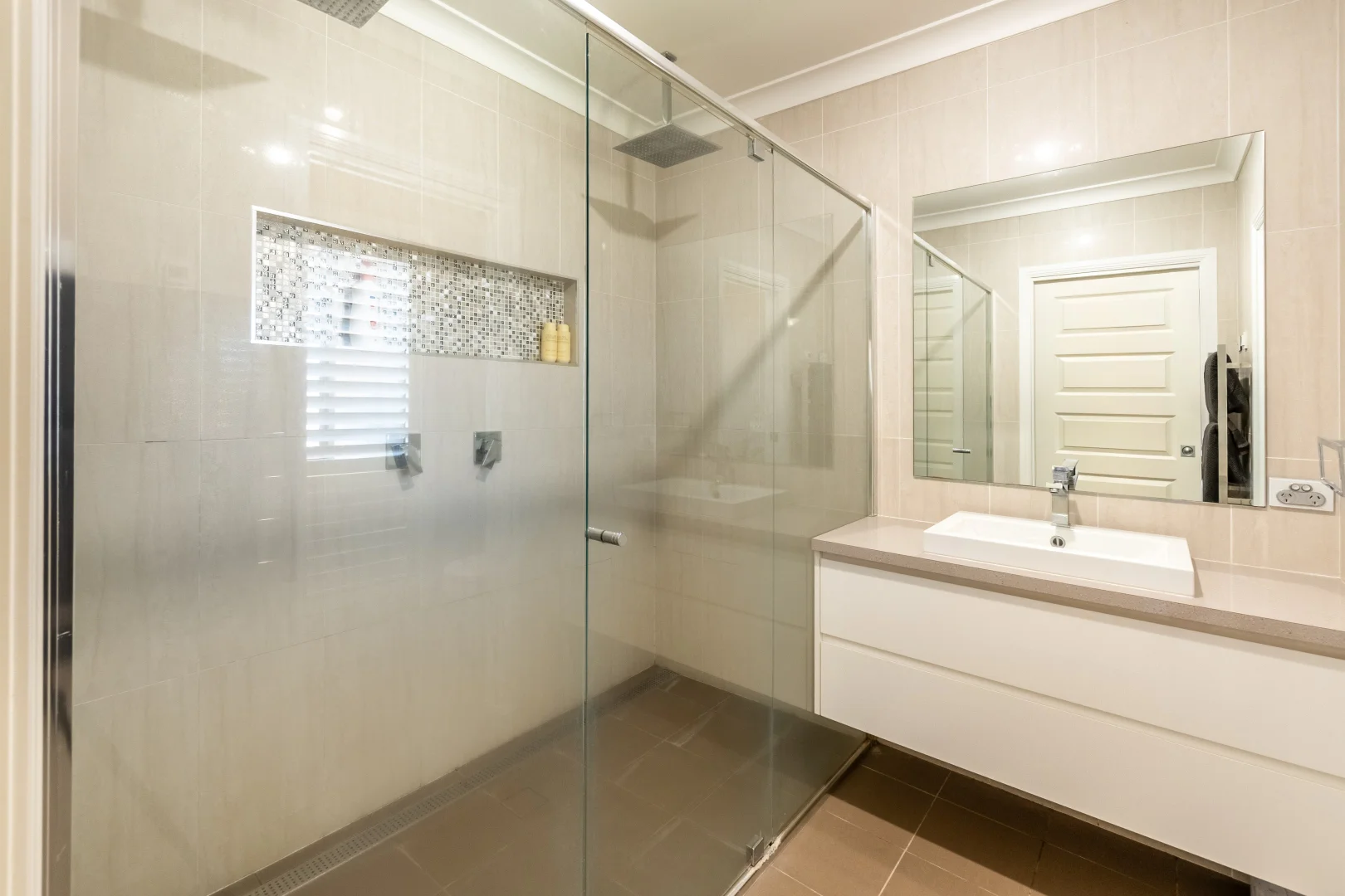 Additional image 18 of 9 Evatt Street, Temora NSW 2666