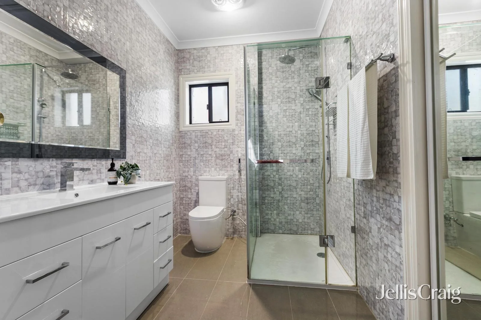 Additional image 16 of 4 Blackbird Rise, Avondale Heights VIC 3034